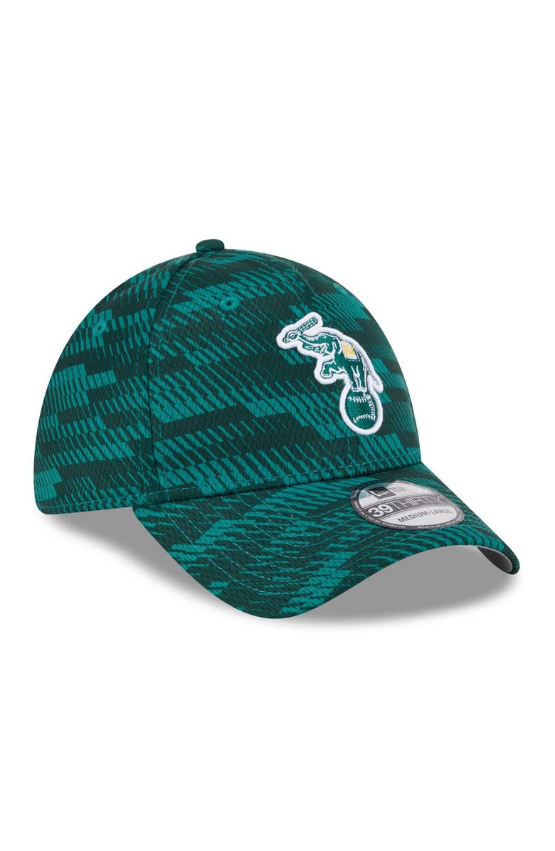New Era Men's New Era Green Athletics 2025 MLB Clubhouse 39THIRTY Flex Hat, Alternate, color, Green