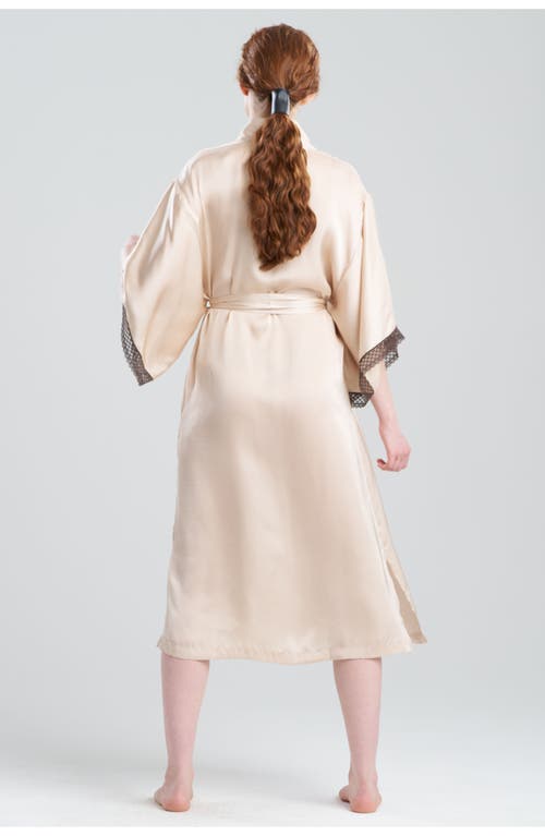 Natori Ashley Icon Robe With Lace In Neutral