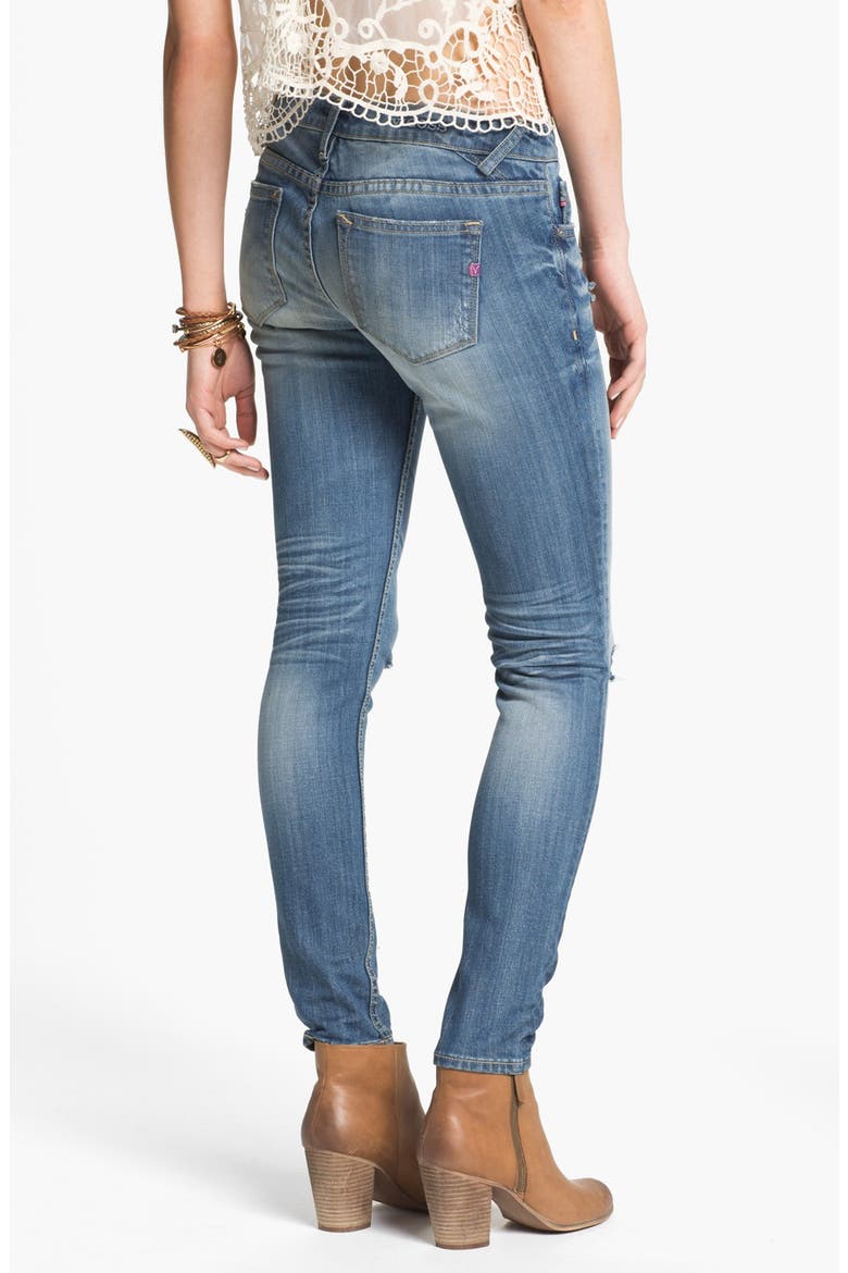 Destroyed Skinny Jeans, Alternate, color, MEDIUM WASH