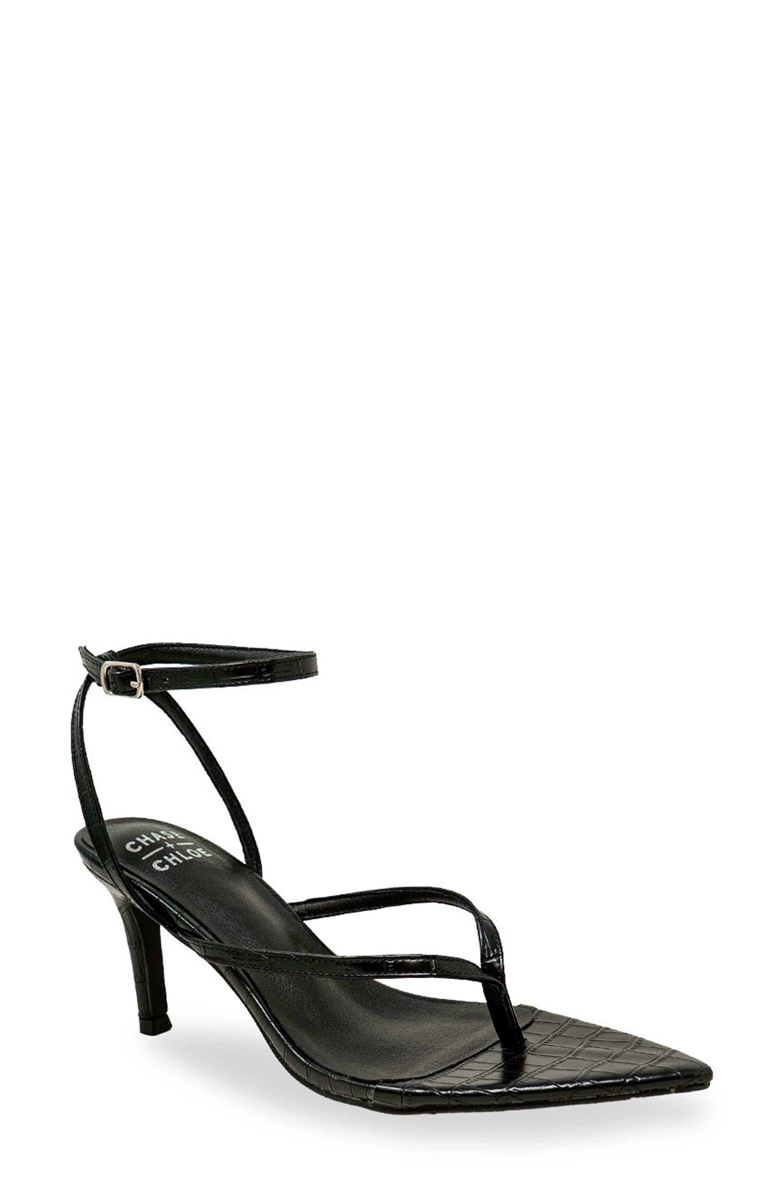 CHASE AND CHLOE Strappy Post Toe Sandal
