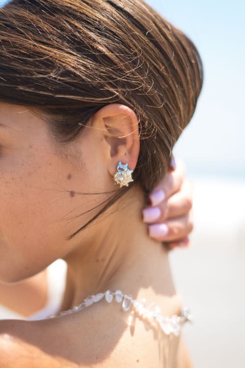 Classicharms Leah Seahell Stud Earrings In Silver