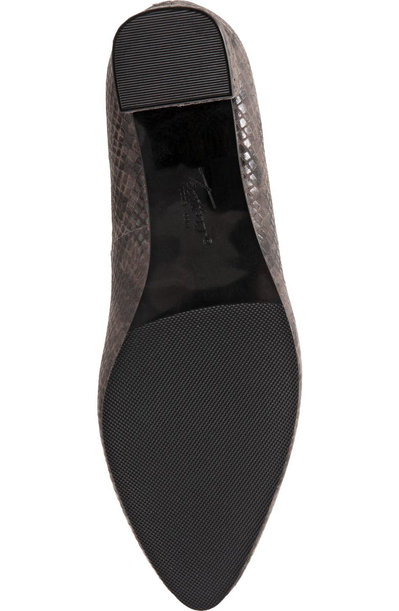 Trotters Kari Pointy Toe Pump, Alternate, color, Dark Grey Leather