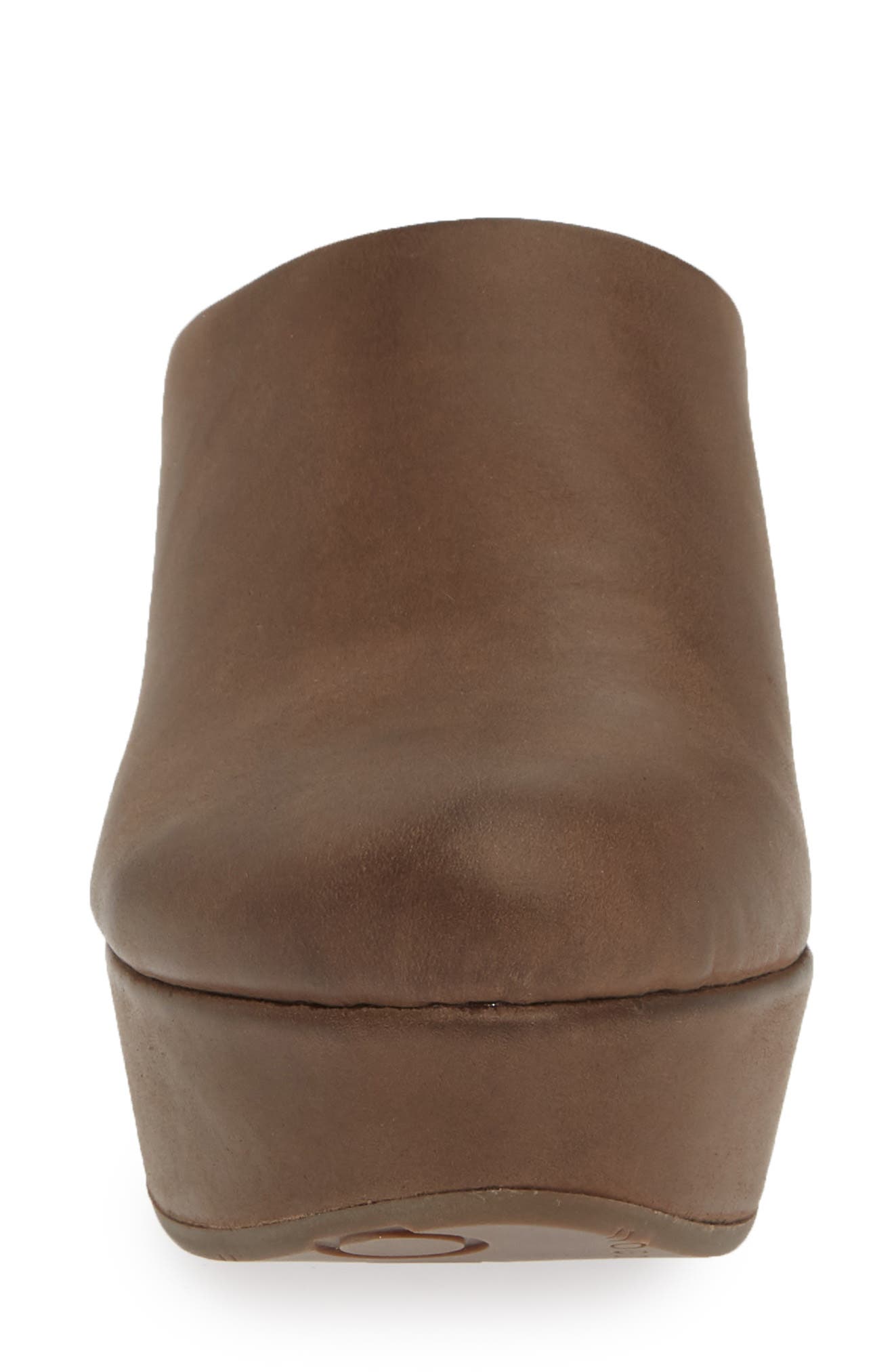 Chocolat Blu Wylie Wedge Mule, Alternate, color, 