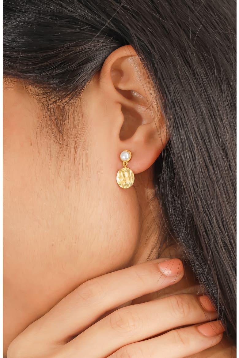 Freshwater Pearl Stud Earrings, Alternate, color, WHITE