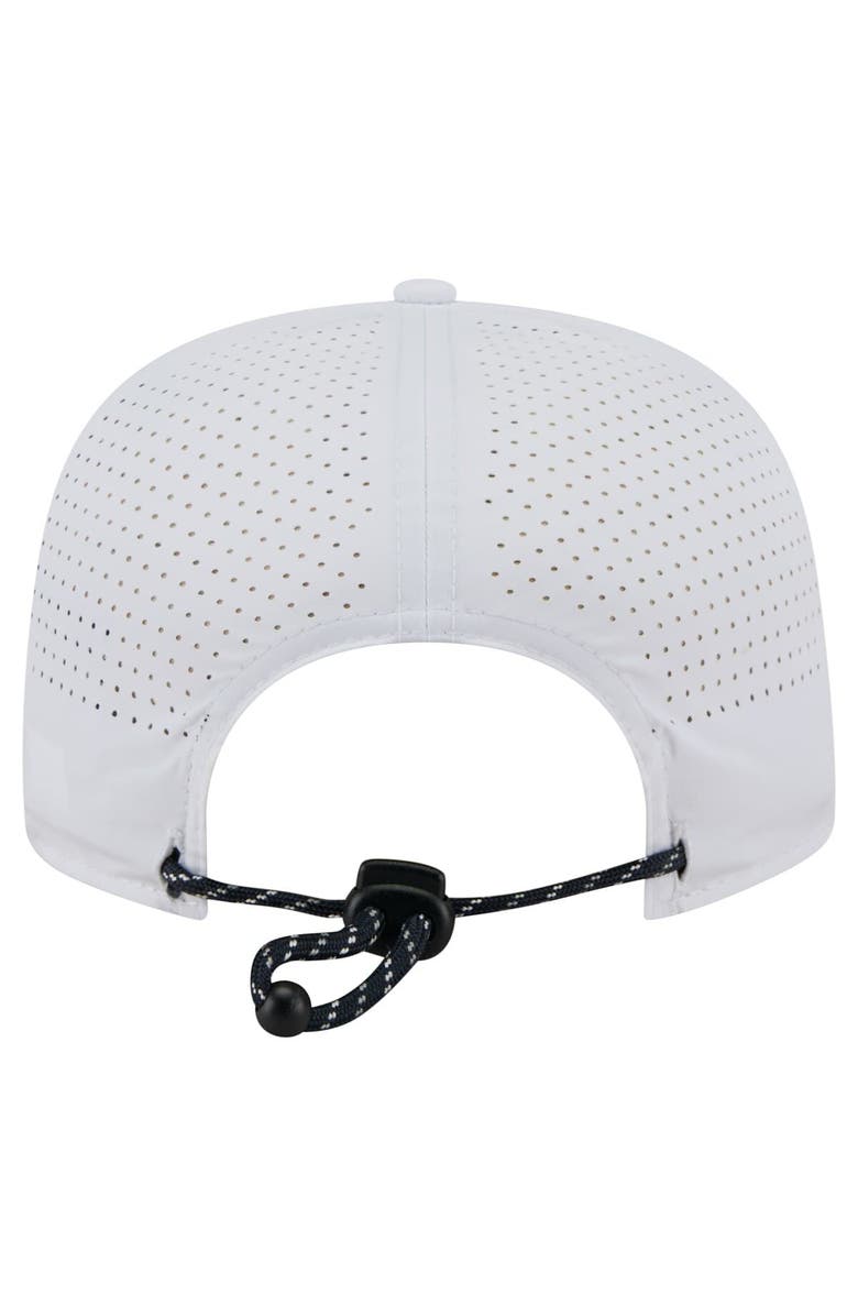 New Era Men's New Era White New York Yankees Perforated Golfer Snapback Hat, Alternate, color, White
