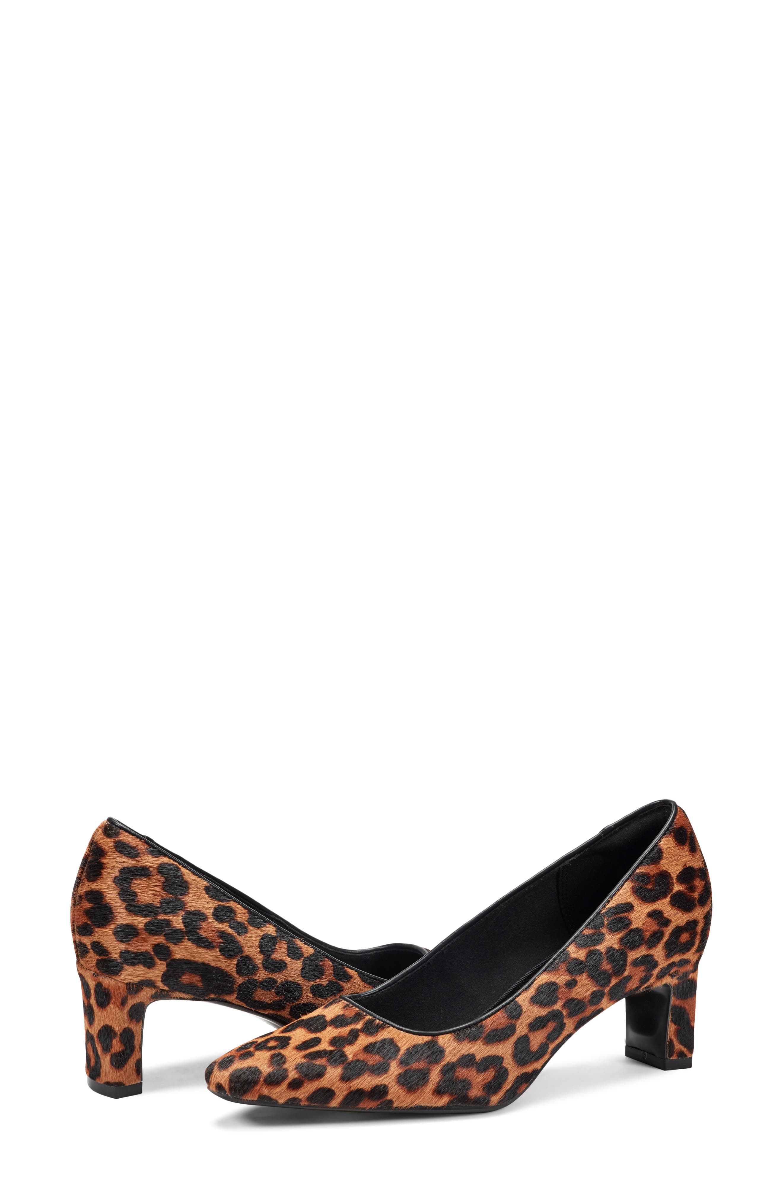 Rockport Total Motion Merida Pump, Alternate, color, Dark Natural