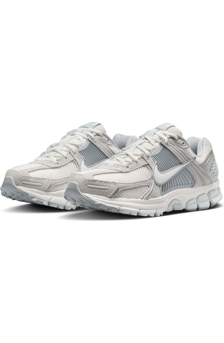 Nike Zoom Vomero 5 Sneaker, Main, color,