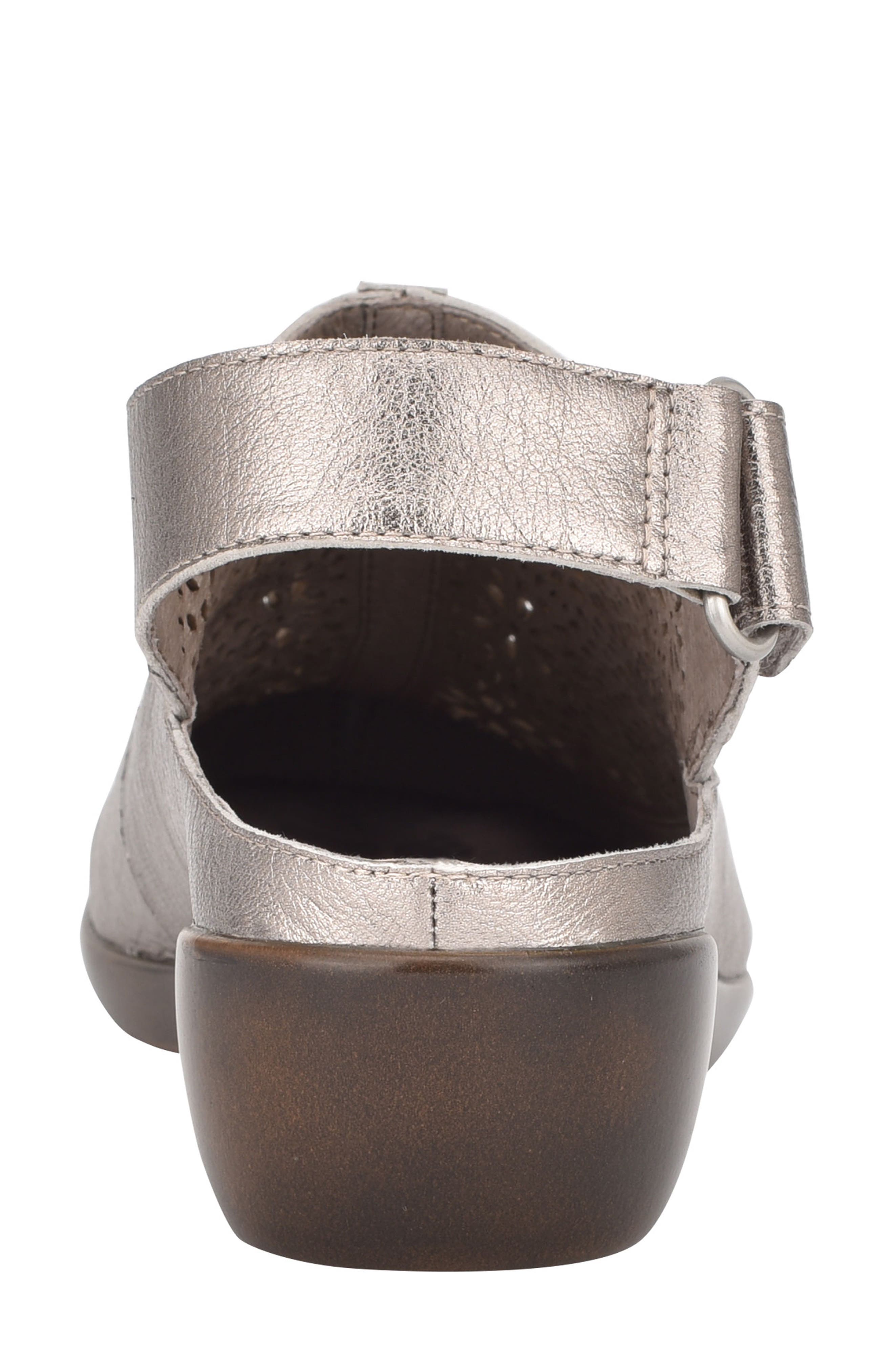 Easy Spirit Dawn Slingback Clog, Alternate, color, Latte Leather