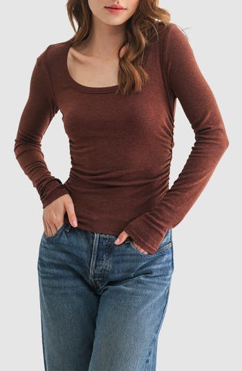 Lush Long Sleeve Ruched Top In Brown