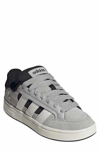 adidas Alpha Sk8 Sneaker