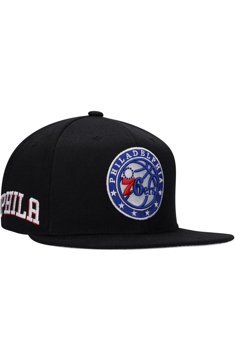 Mitchell & Ness Men's Mitchell & Ness Black Philadelphia 76ers Side Core 2.0 Snapback Hat, Main, color, 