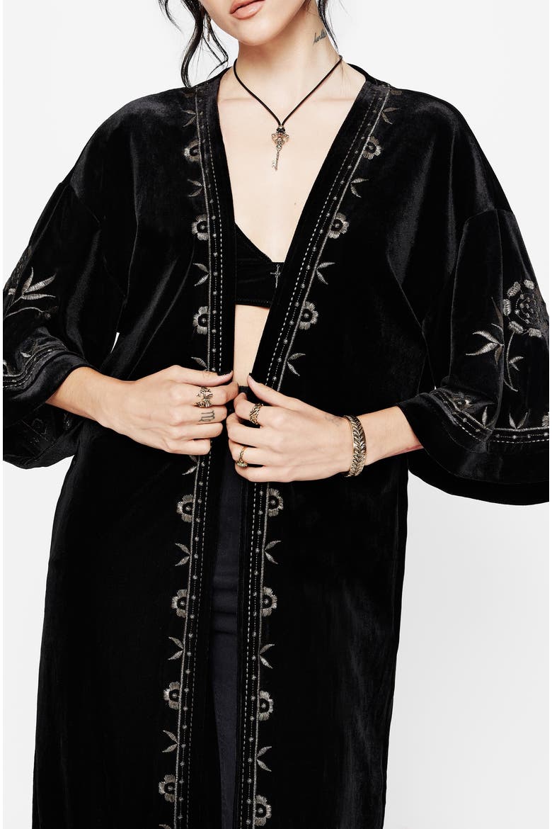 Kobra Velvet Snake Longline Robe, Alternate, color, Black