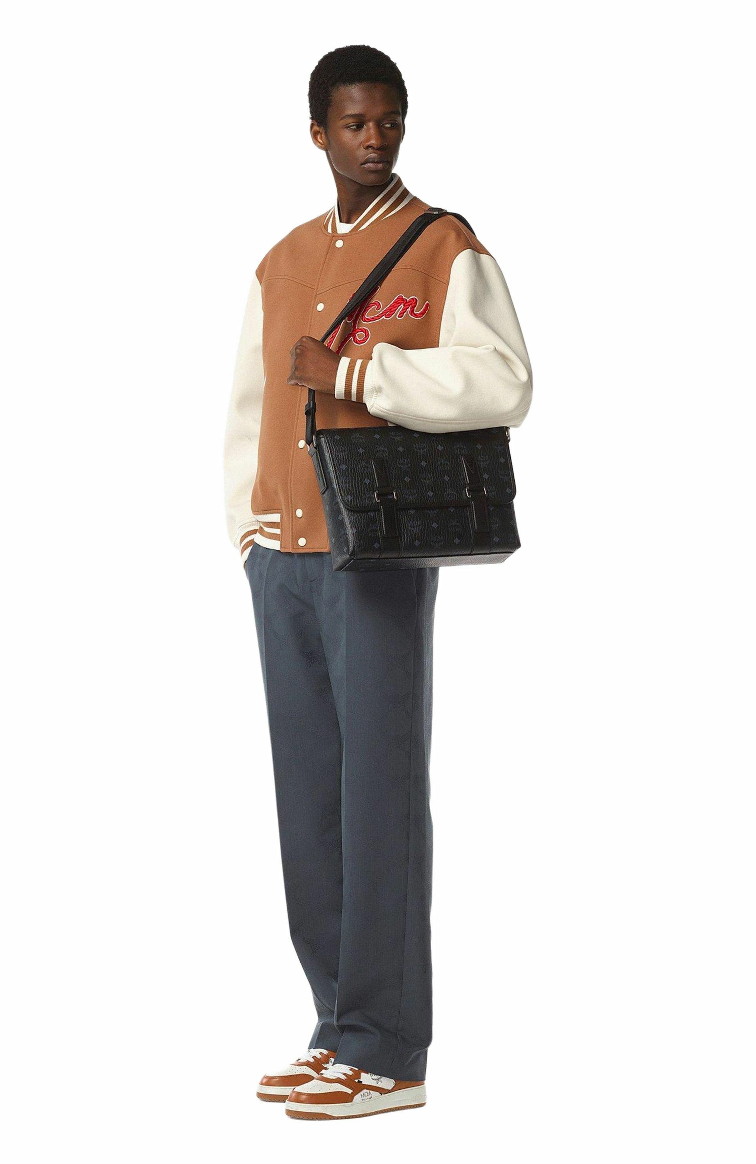 MCM Aren Messenger in Visetos, Alternate, color, 