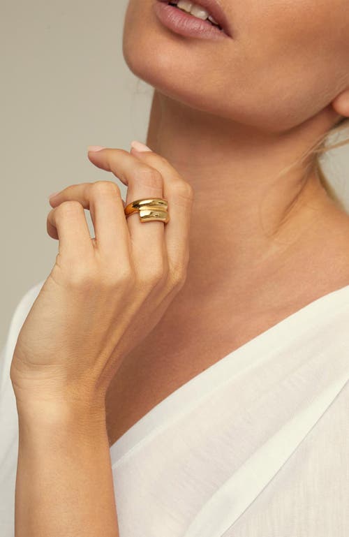 Unode50 Closed In The Middle Tube-shaped Metal Alloy Ring In Gold