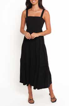 Petal & Pup Elvia Fit & Flare Maxi Dress