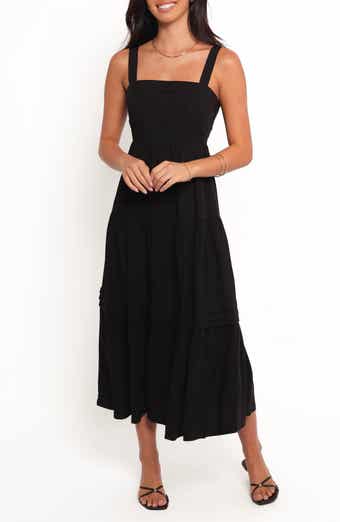 Petal & Pup Elvia Fit & Flare Maxi Dress