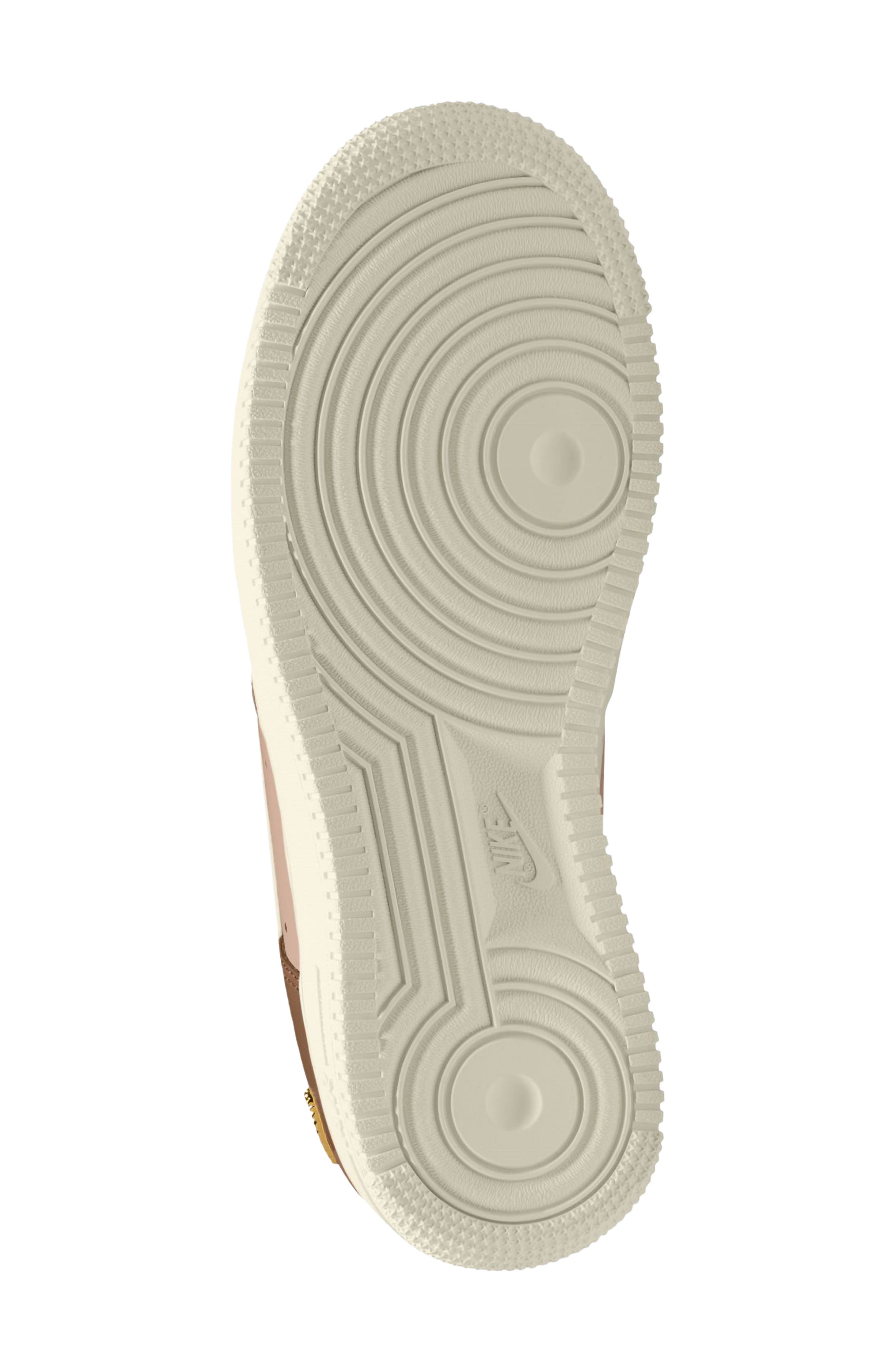 Air Force 1 '07 Basketball Sneaker, Alternate, color, 201 LTBTTN/SAIL