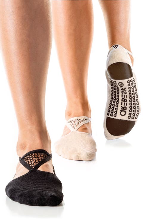 Muse Assorted 2-Pack No-Slip Closed Toe Socks