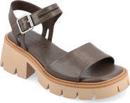 Journee Collection Lug Platform Sandal