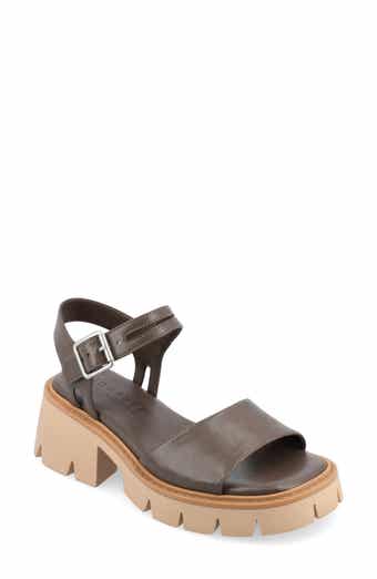 Journee Collection Lug Platform Sandal