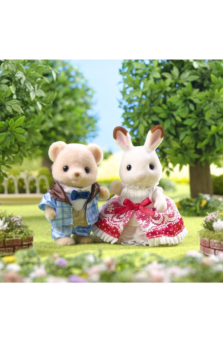 Calico Critters 40th Anniversary Friends Freya & Theo Figurine Set, Alternate, color, Multi