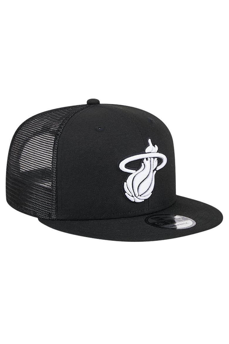Men's New Era Black Miami Heat Evergreen 9FIFTY Trucker Snapback Hat, Alternate, color, Black