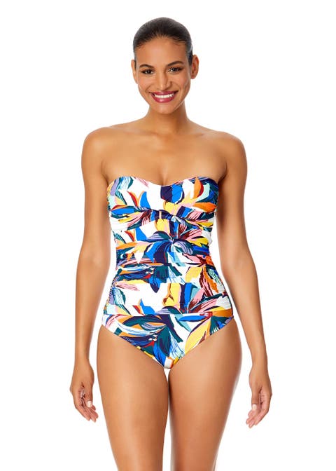 Women
s Twist Front Shirred One Piece Swimsuit