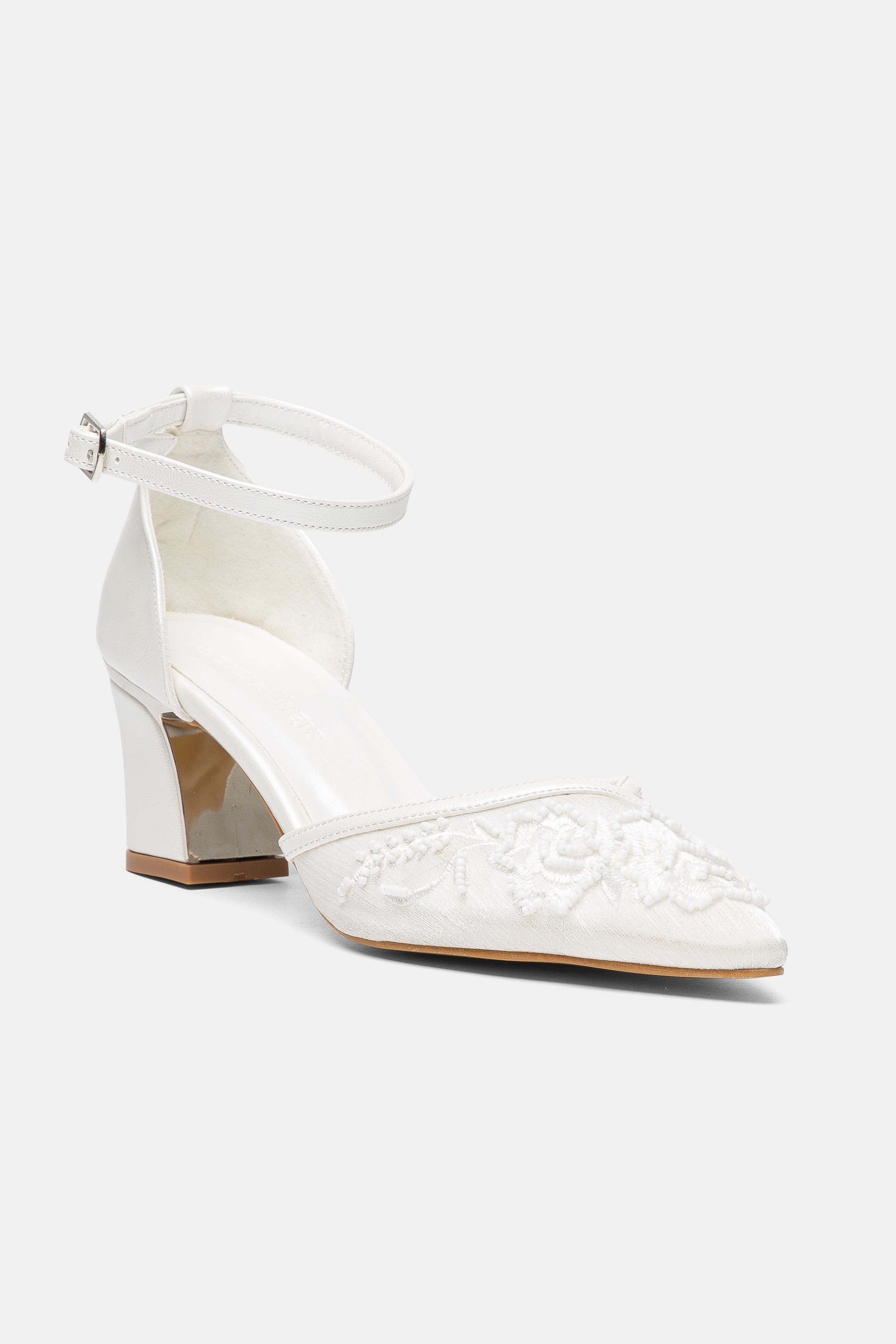 Viona Lace Bridal Pump, Main, color, Ivory