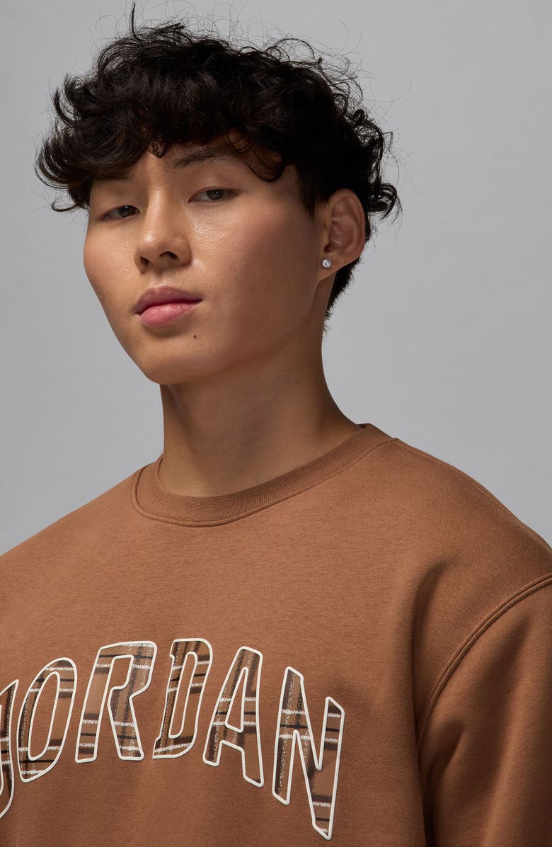 Nike Essentials Plaid Logo Fleece Crewneck Sweatshirt, Alternate, color, Acorn Brown/ Sail
