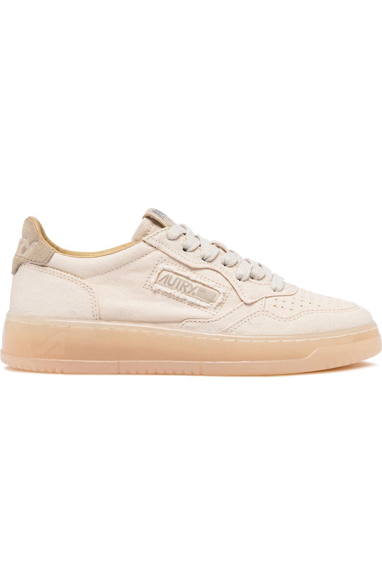 AUTRY Medalist Low Sneaker, Alternate, color, Ivory Canvas