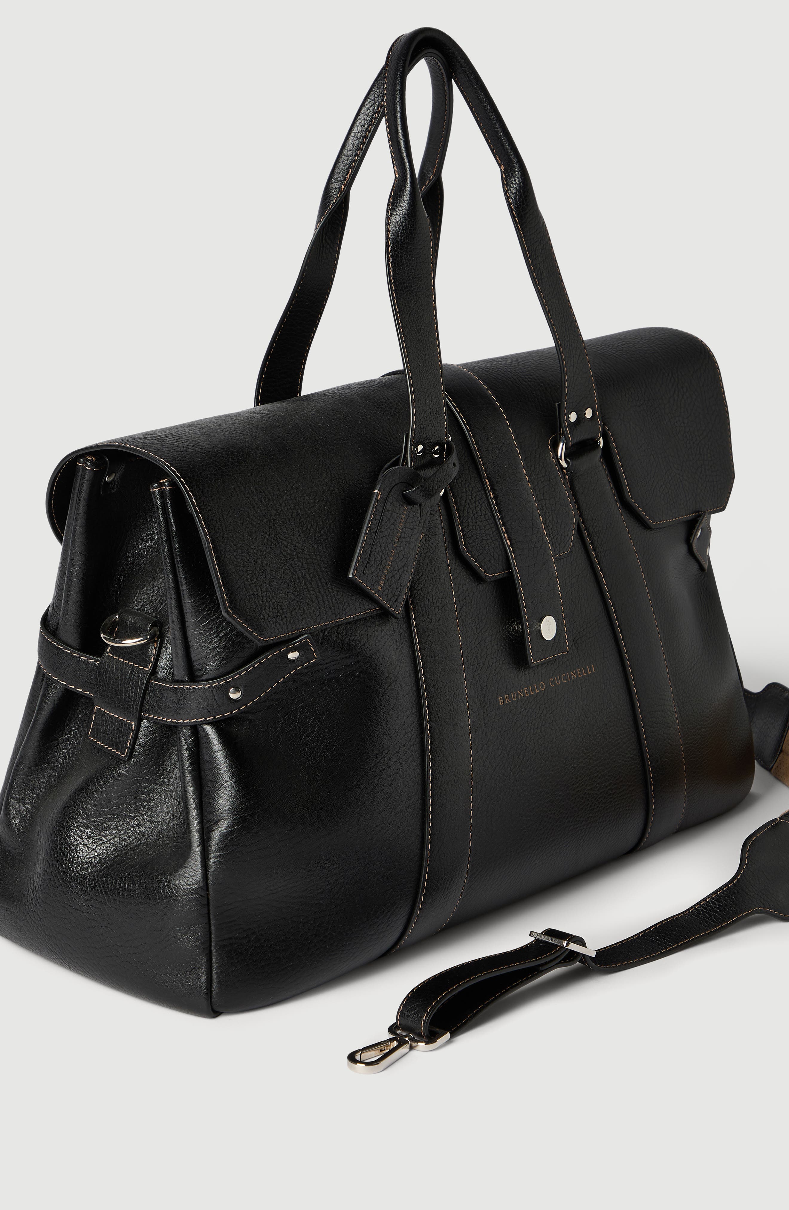 Grained calfskin Country Weekender bag, Alternate, color, Black