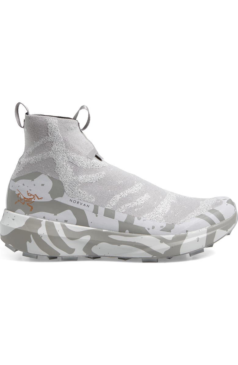 Arc'teryx Norvan 4 Nivalis Waterproof Running Shoe, Alternate, color, Dark Solitude/ Dark Solitude