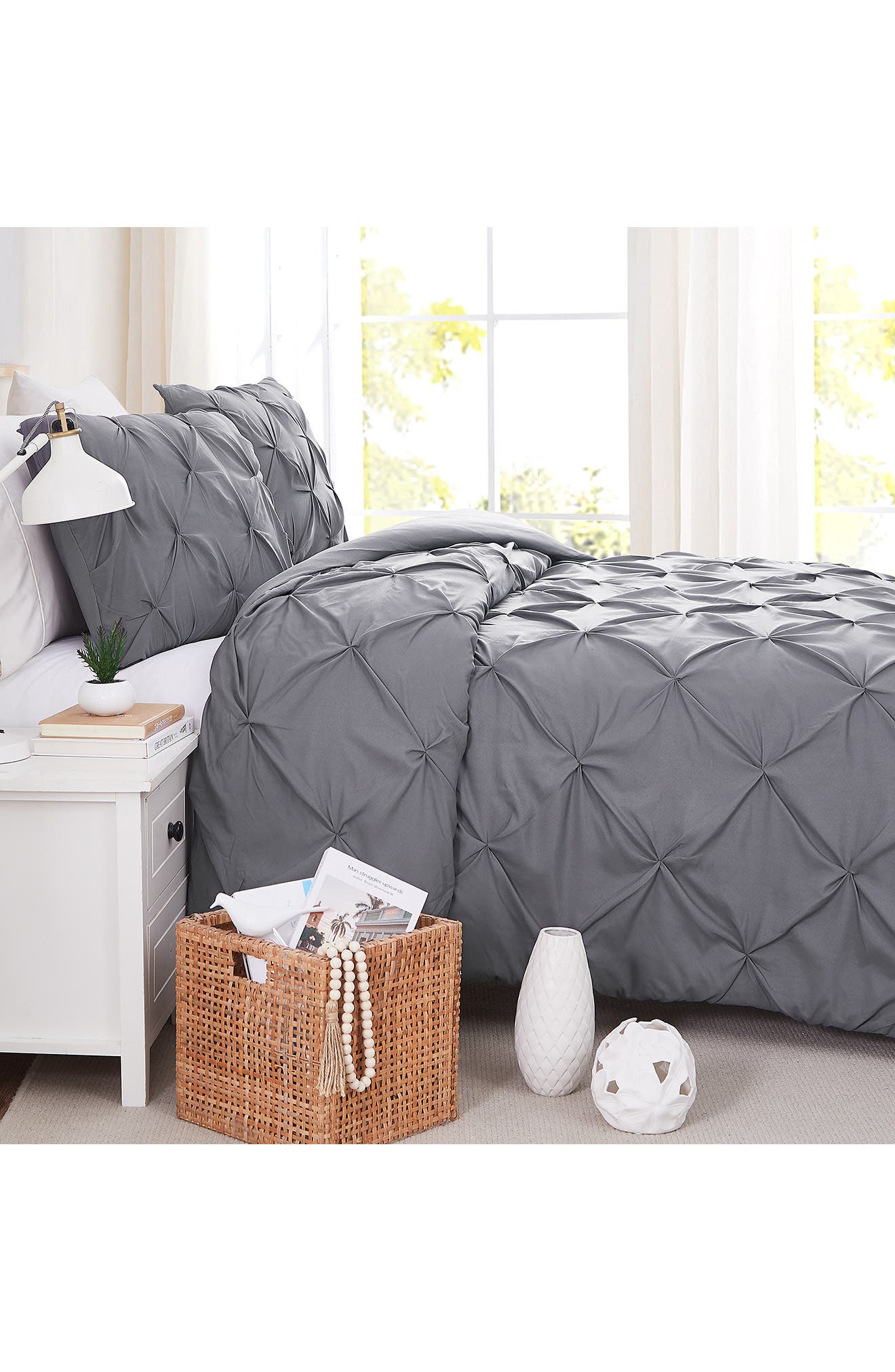 SOUTHSHORE FINE LINENS Pinch Pintuck Duvet Cover Set