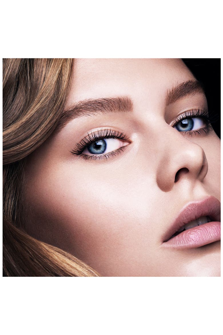 Full Control Mascara, Alternate, color, QUANTUM BLACK