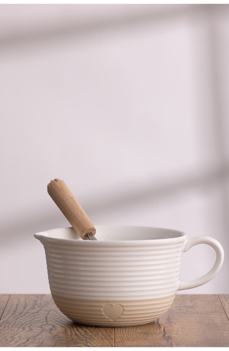 MASON CASH Rustic Charm Batter Bowl, Stoneware Mixing Bowl with Handle & Pour Spout, Alternate, color, Beige