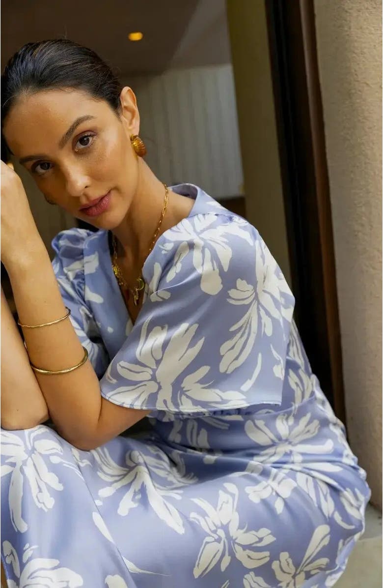 Rewritten Ellis V-Neck Dress, Alternate, color, Blue Lily Print