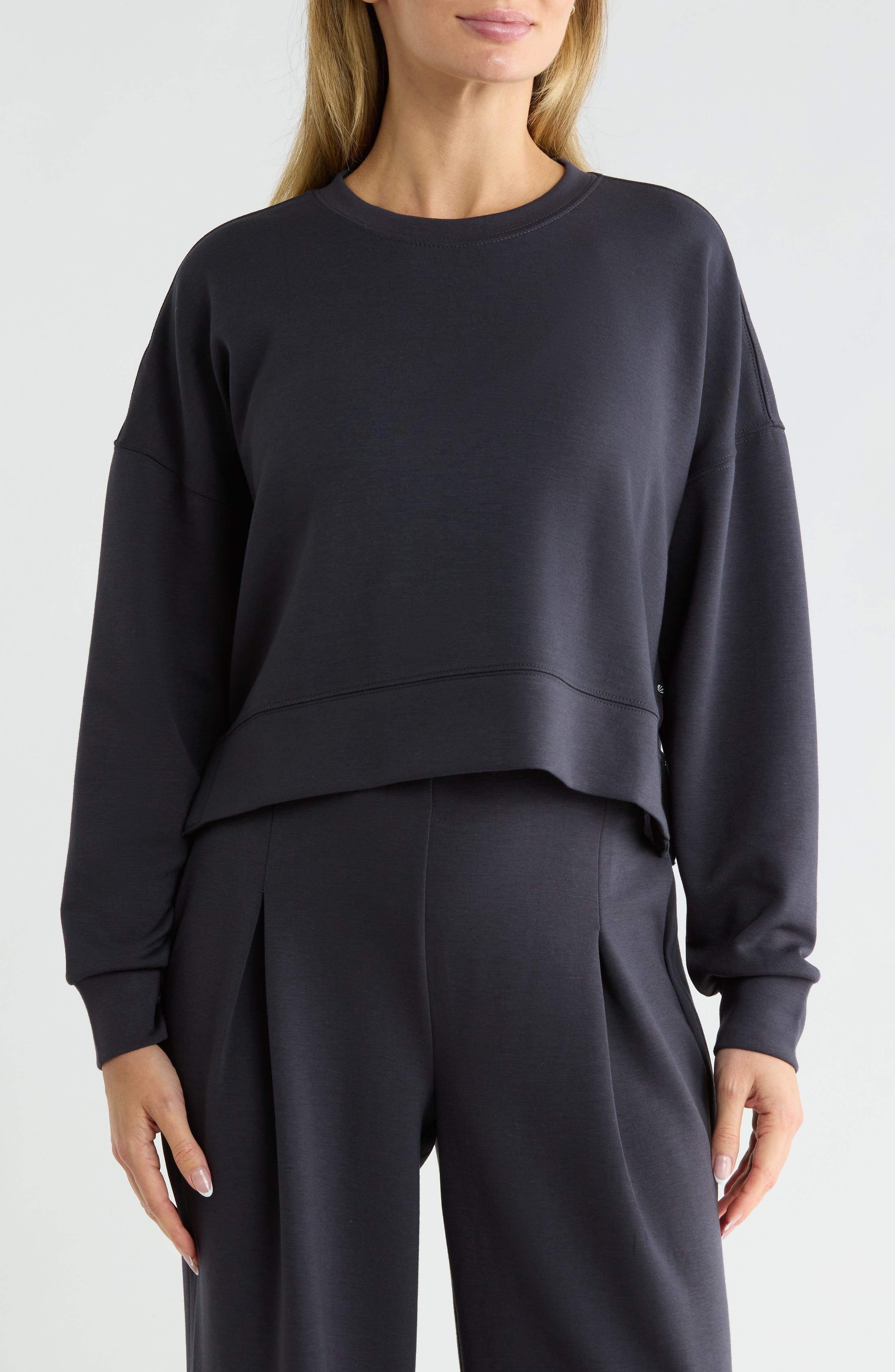 Adelaide Crop Sweatshirt