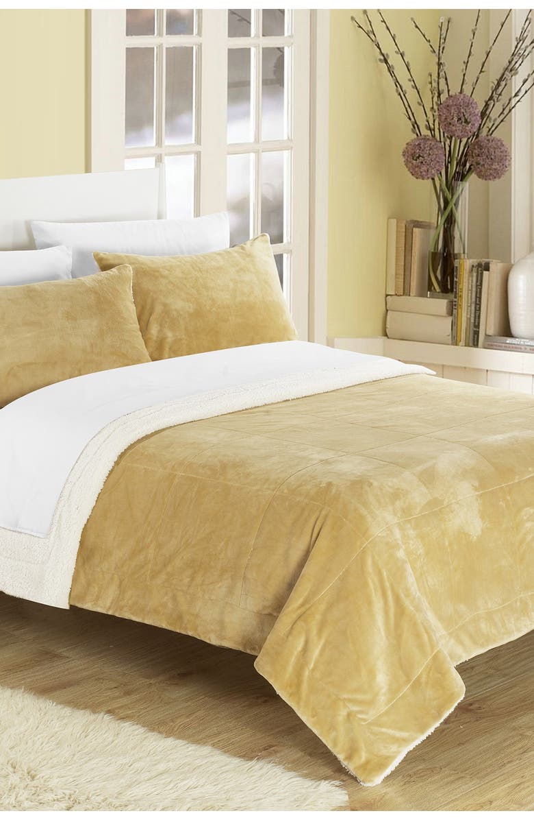 CHIC Twin XL Evelyn Faux Shearling Blanket Set - Camel, Main, color, 