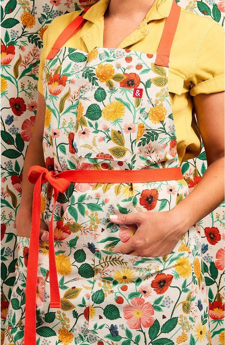 Hedley & Bennett The Essential Apron - Rifle Poppy Fields, Alternate, color, Pattern