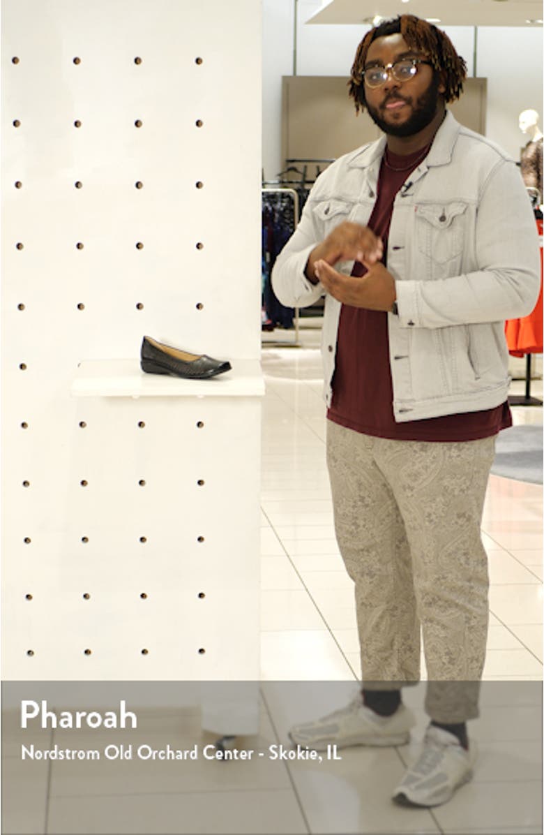 Avril Perforated Flat, sales video thumbnail