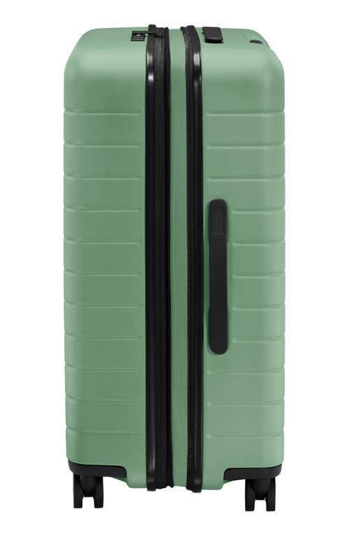 Away The Medium Flex Suitcase In Green