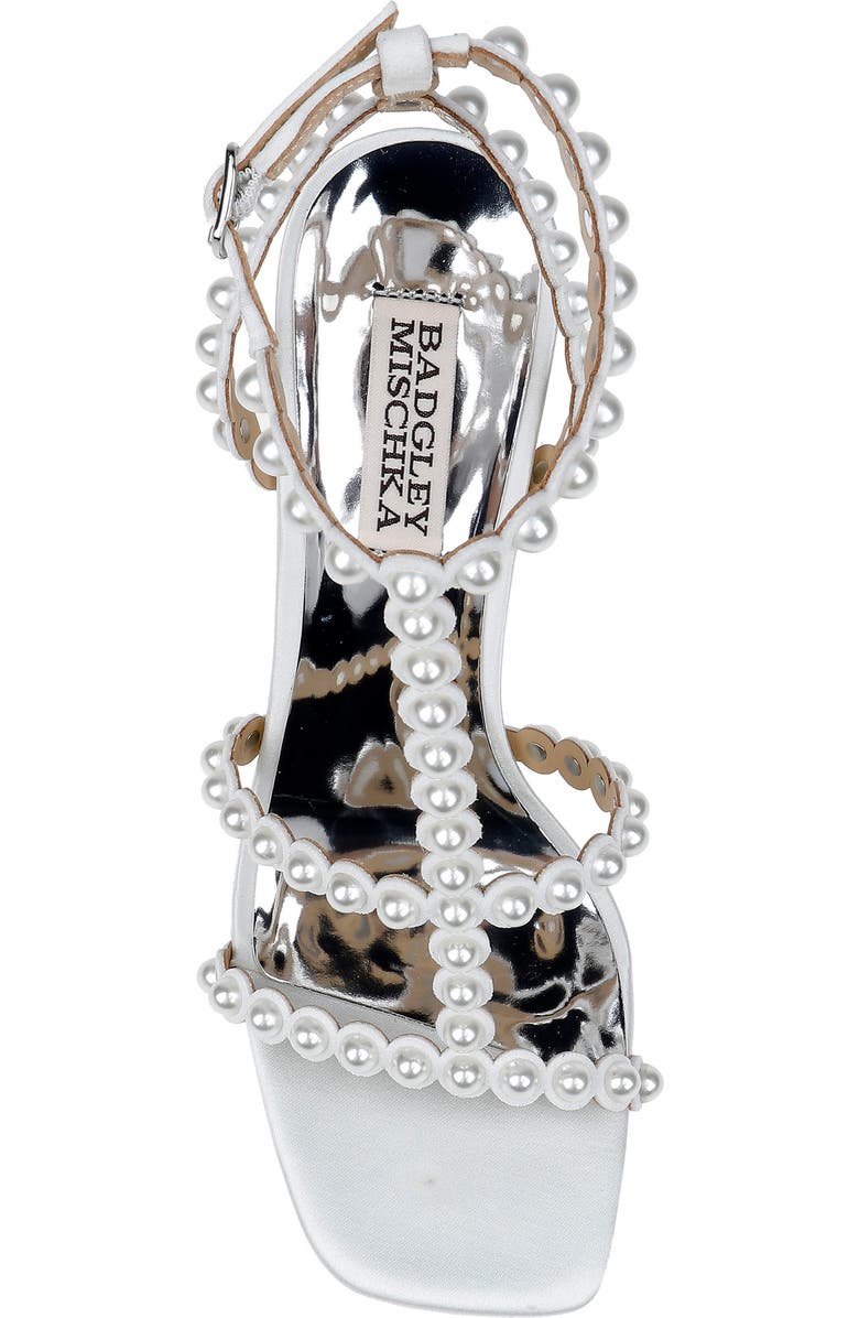 Badgley Mischka Collection Camilia Square Toe Sandal, Alternate, color, Soft White