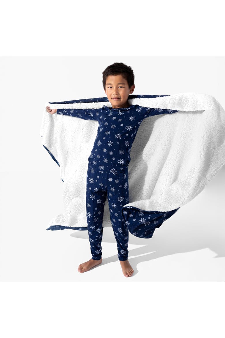 Kids' Snowflake Set of 2 Piece Pajamas, Alternate, color, Snowflake