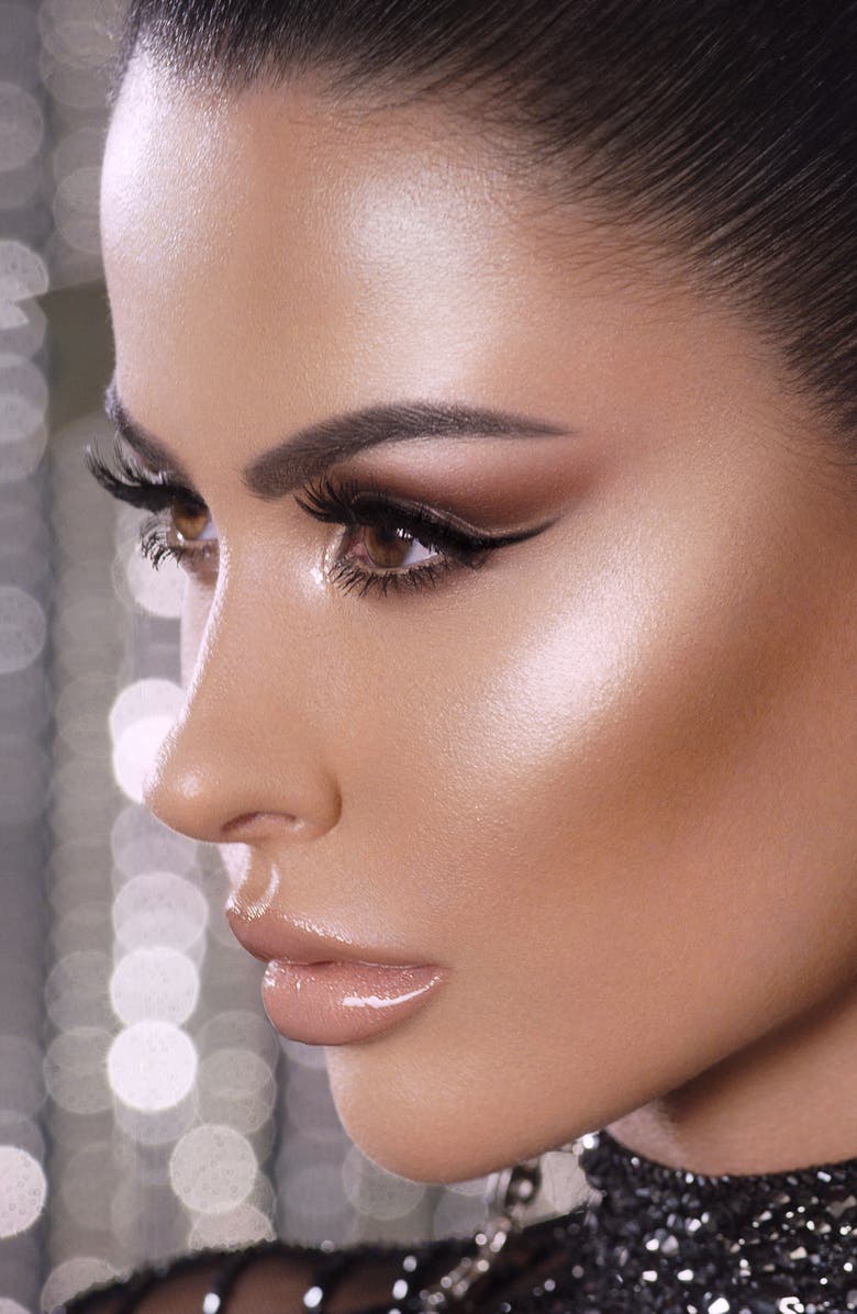 Anastasia Beverly Hills Amrezy Illuminating Powder, Alternate, color, 