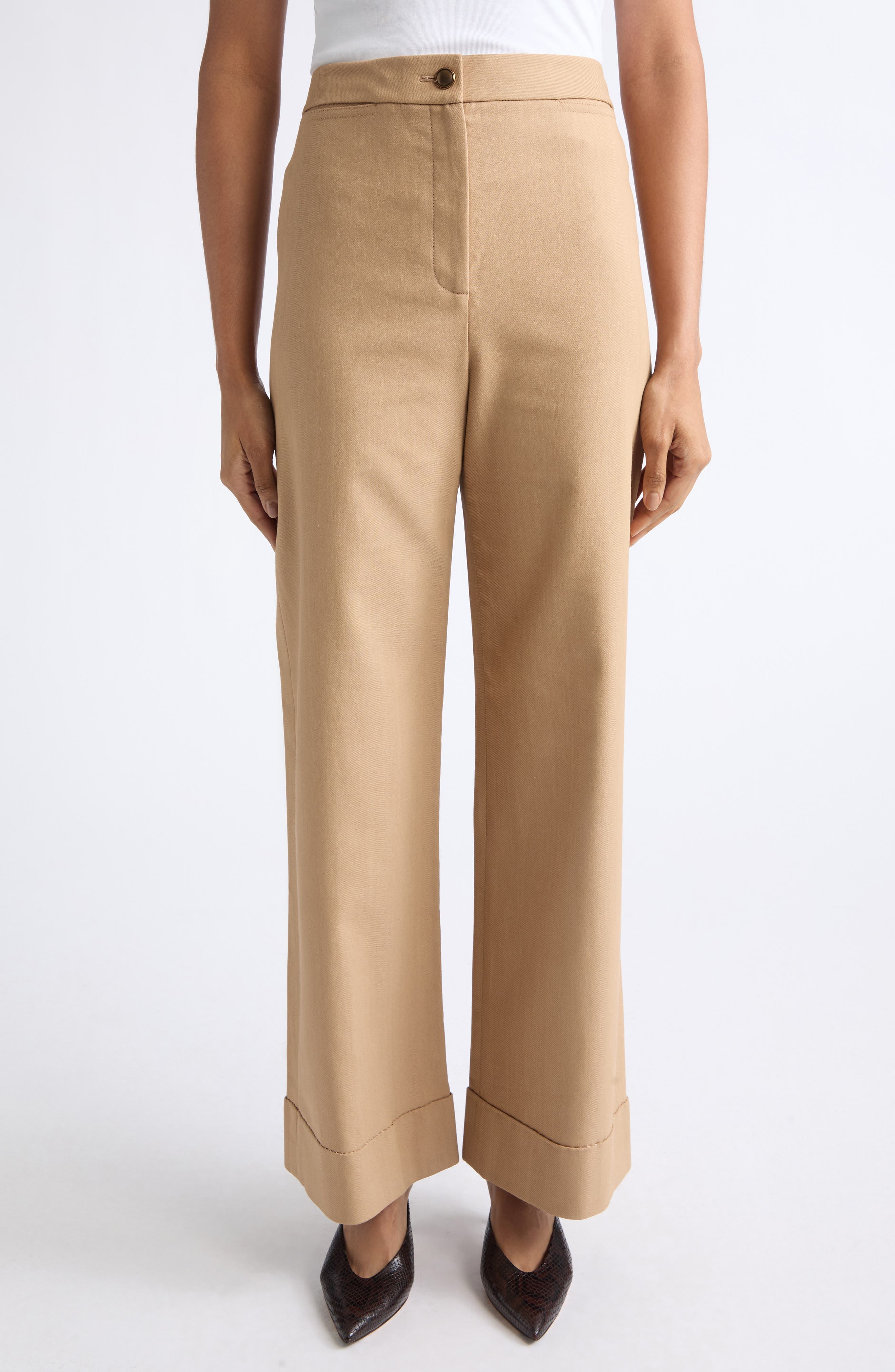 selected HERITAGE KHAKI