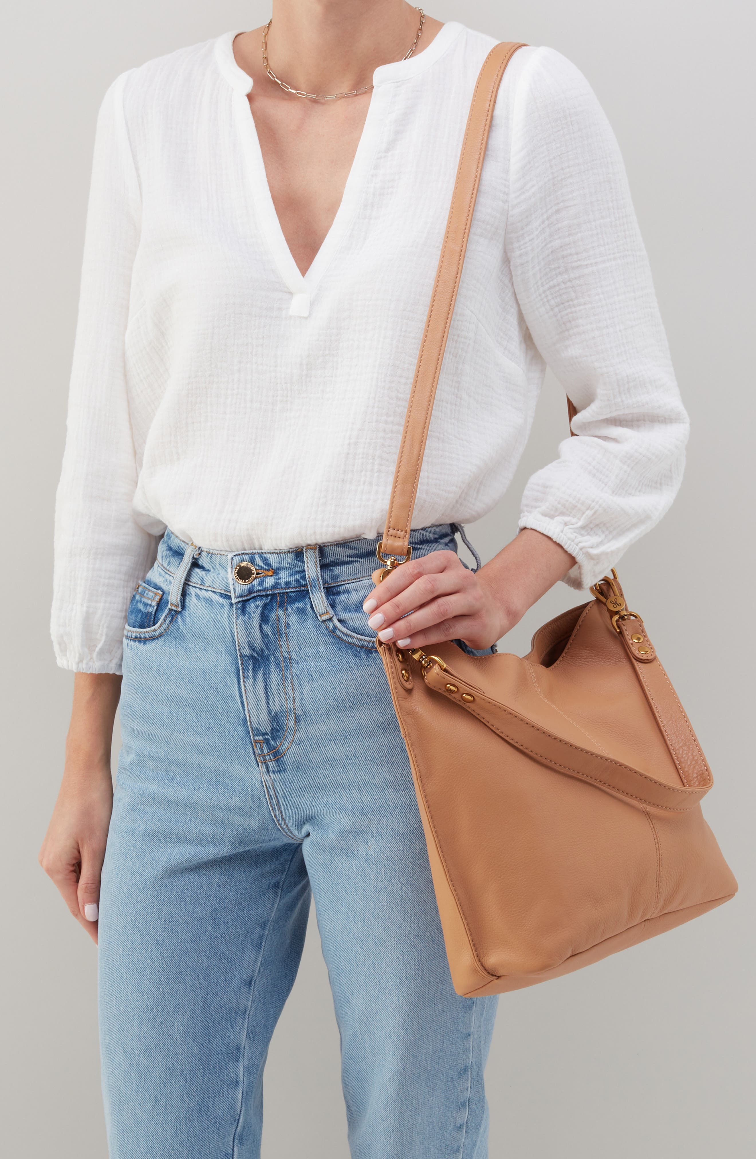 HOBO Pier Leather Tote, Alternate, color, Sandstorm