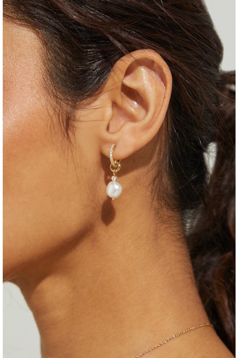 Dot Dot Dot Genuine Pearl Huggie Drop Earrings, Alternate, color, GOLD/ PEARL