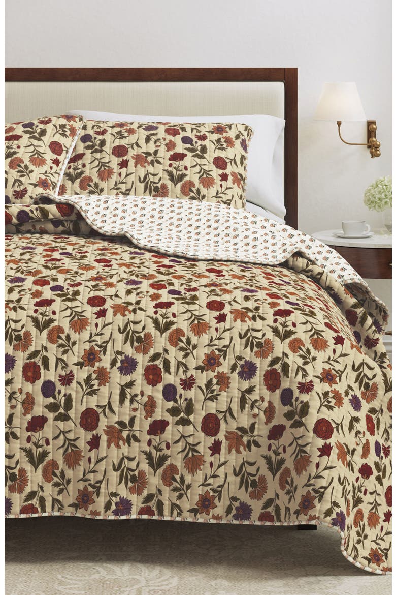 Heritage Floral Patterned Quilt Set, Alternate, color, HERITAGE FLORAL