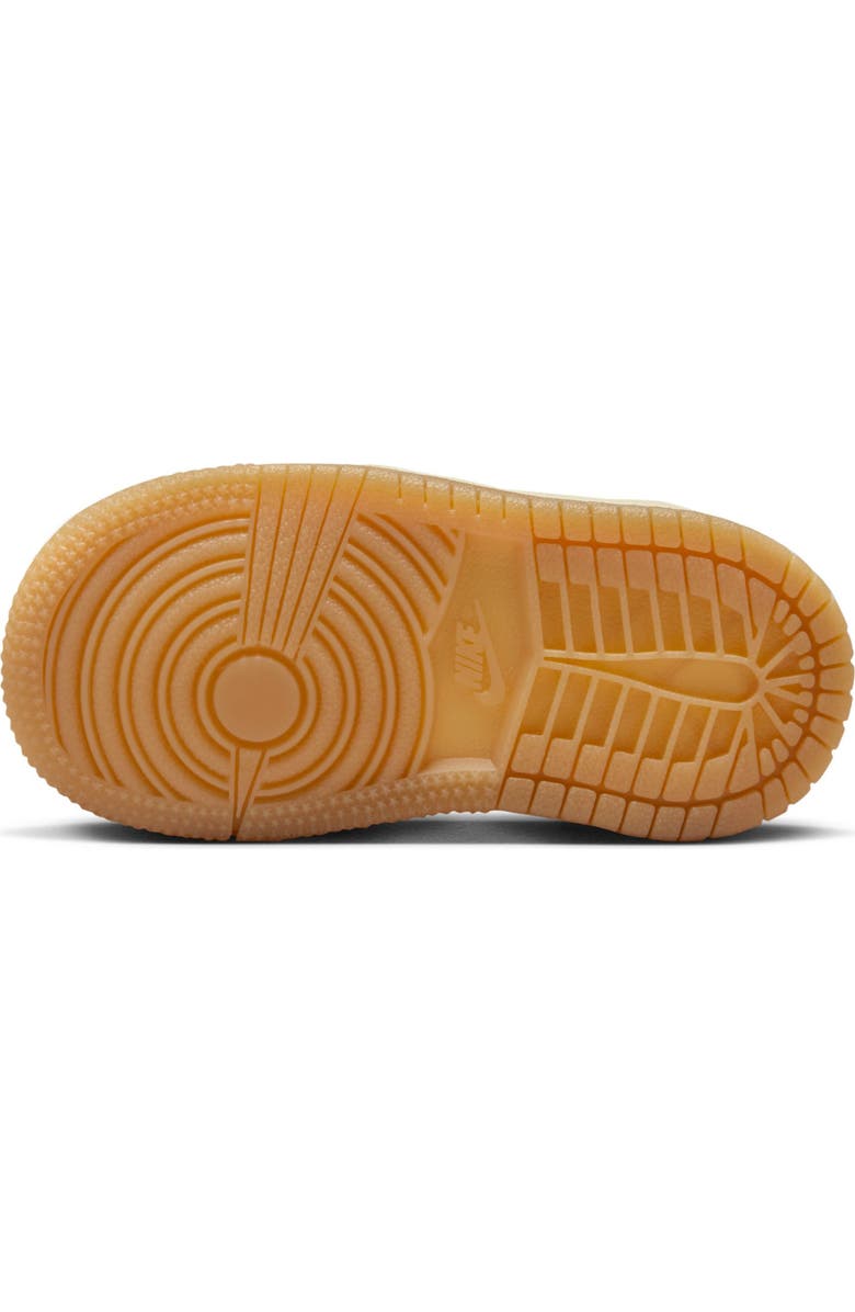 Nike Kids' Air Jordan 1 Retro High OG Basketball Sneaker, Alternate, color, Black/ Metallic Gold/ Sail