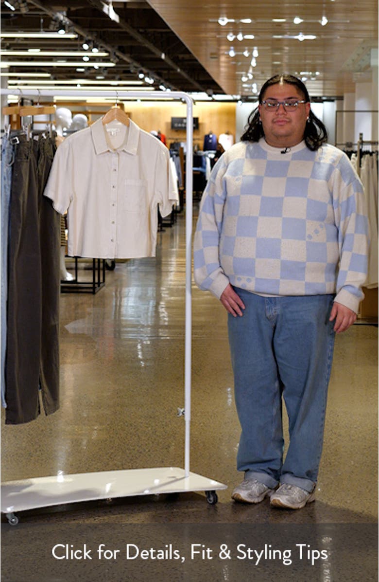 Boxy Short Sleeve Crop Button-Up Shirt, sales video thumbnail